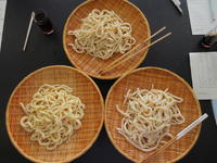 左から1~3班のうどん 左から1~3班のうどん